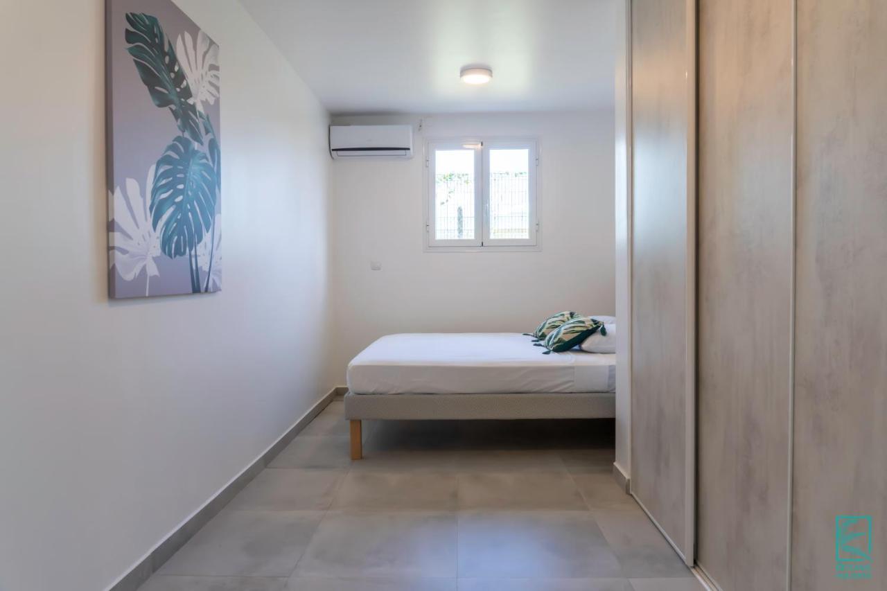 Superbe Appartement Avec Terrasse Vue Nature - Julyan House Petit-Bourg Exteriér fotografie